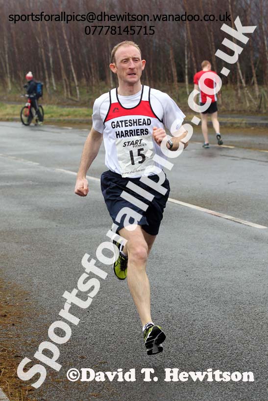 Mens relay, Elswick Harriers Relays, Newburn, Newcastle. Photo: David T. Hewitson/Sports for All Pics